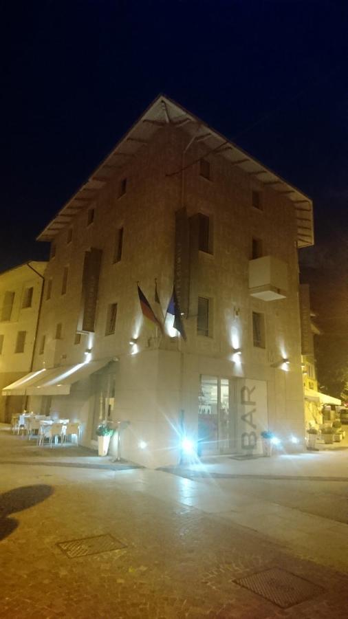 Hotel Cumili Capo di Ponte Dış mekan fotoğraf