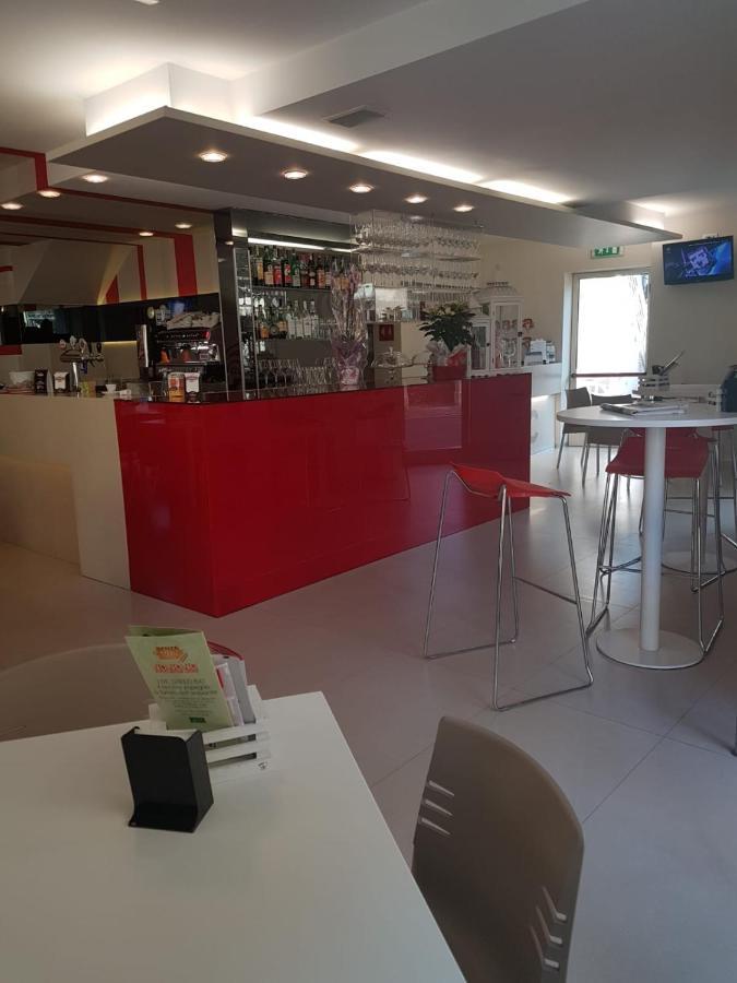 Hotel Cumili Capo di Ponte Dış mekan fotoğraf