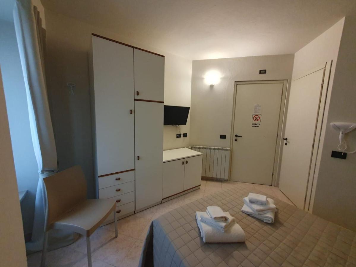 Hotel Cumili Capo di Ponte Dış mekan fotoğraf