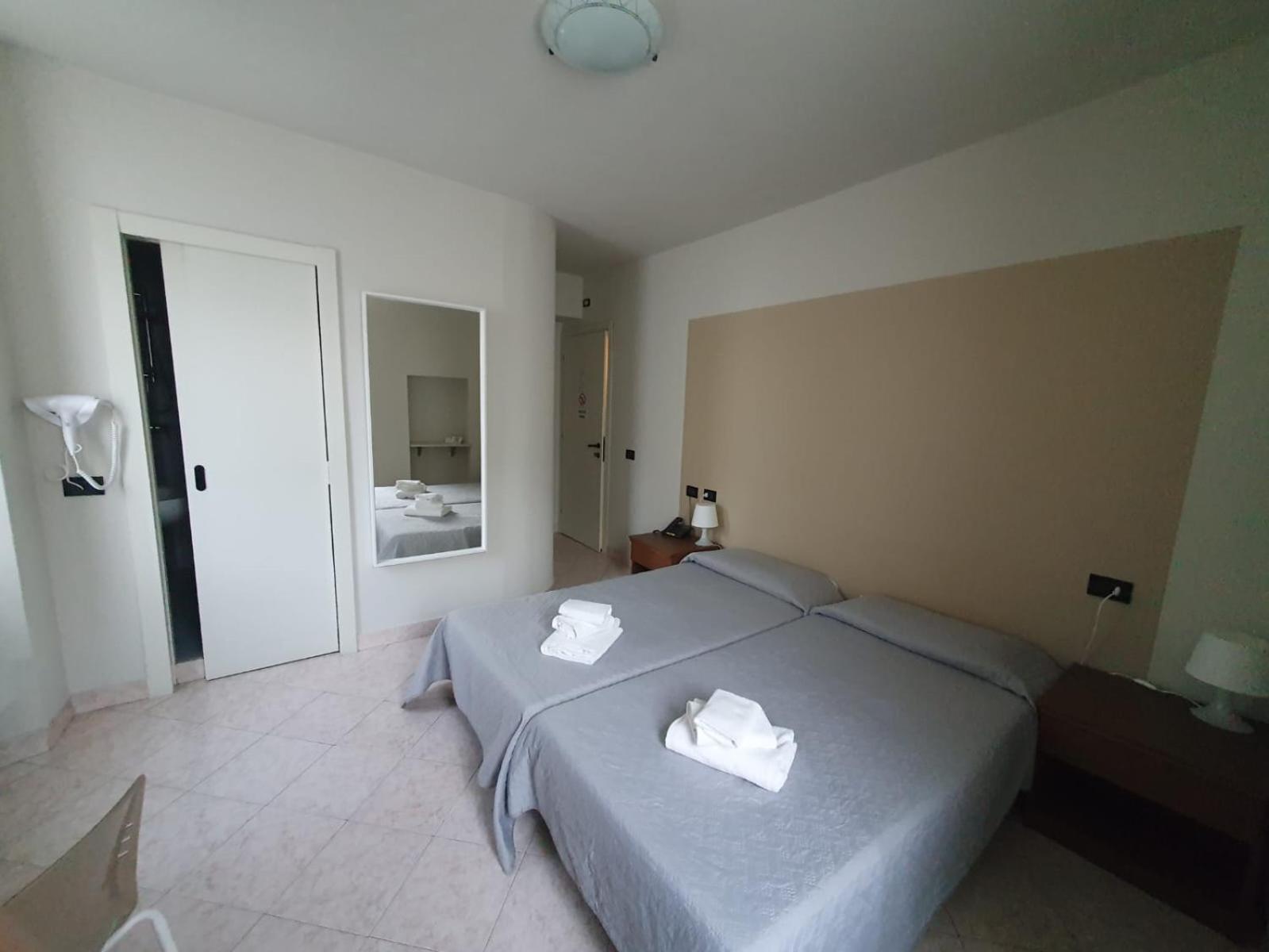 Hotel Cumili Capo di Ponte Dış mekan fotoğraf